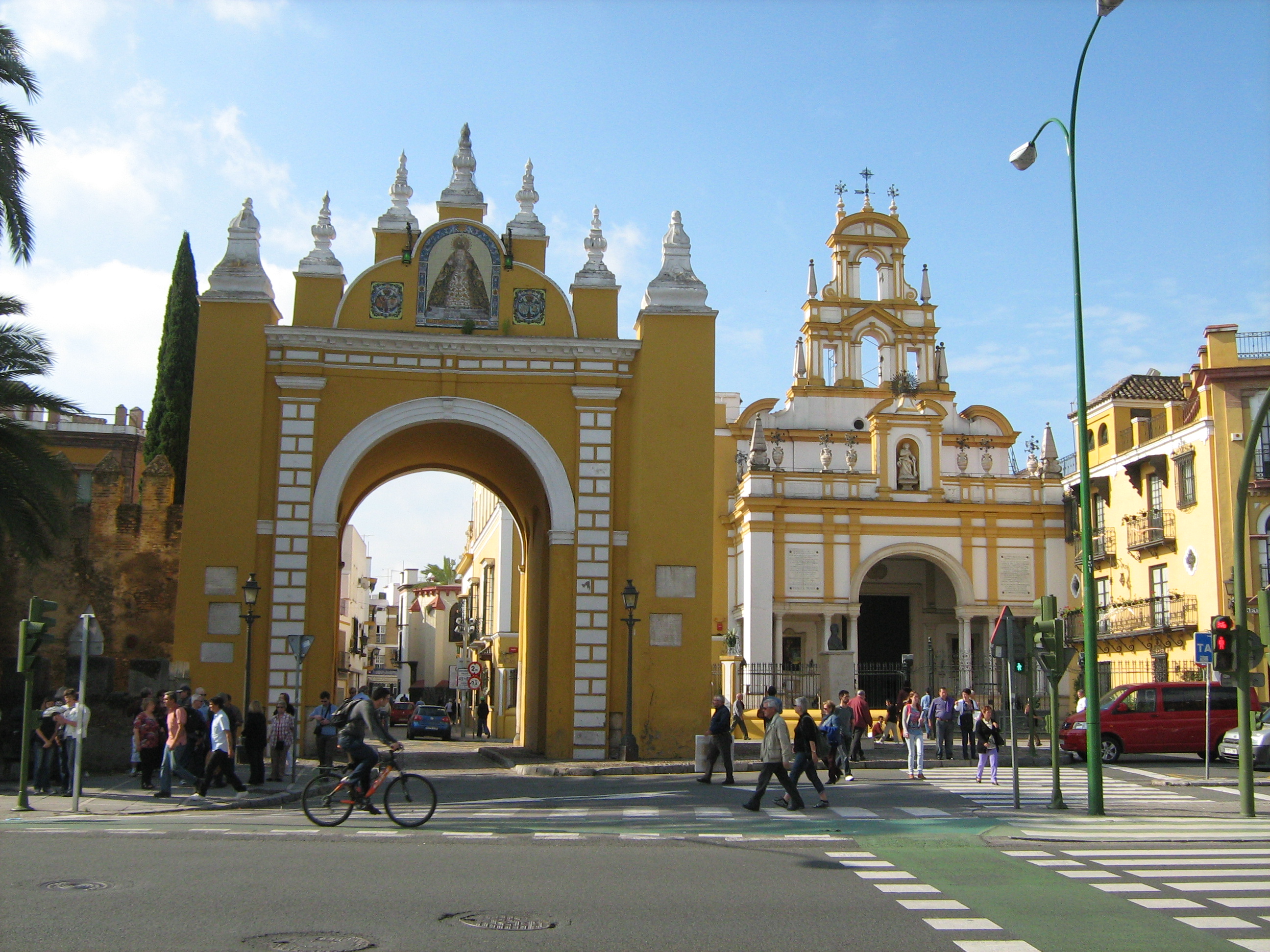 arco macarena sevilla arco macarena sevilla